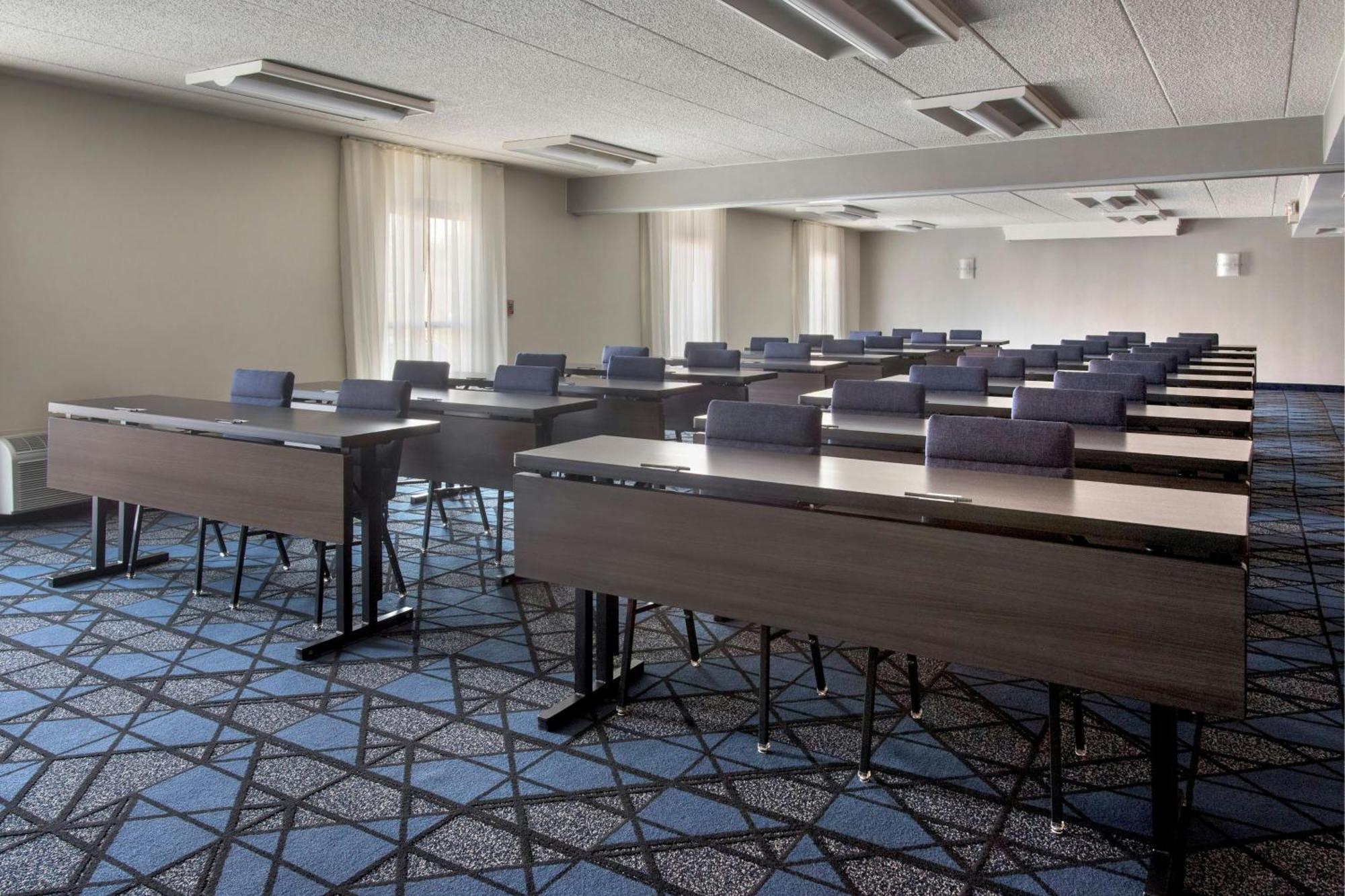 Courtyard By Marriott New Carrollton Landover Zewnętrze zdjęcie